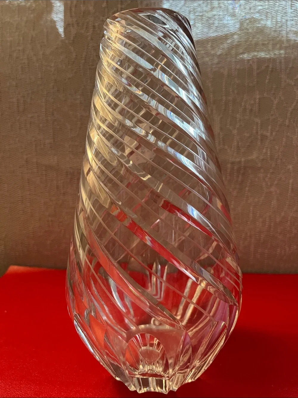Clear Cut Crystal Silver  tapered vase  Clear Swirled Glass Vase 8”H 4.25”D